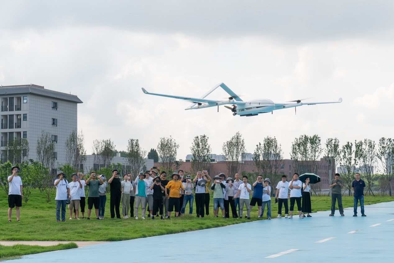 z6com·尊龙CW航磁系统